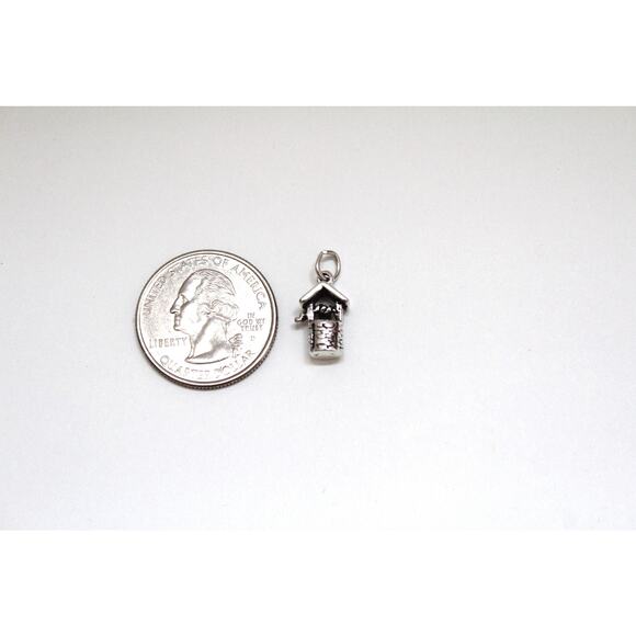 Sterling Silver Oxidized Wishing Well Charm - Picture 3 of 4